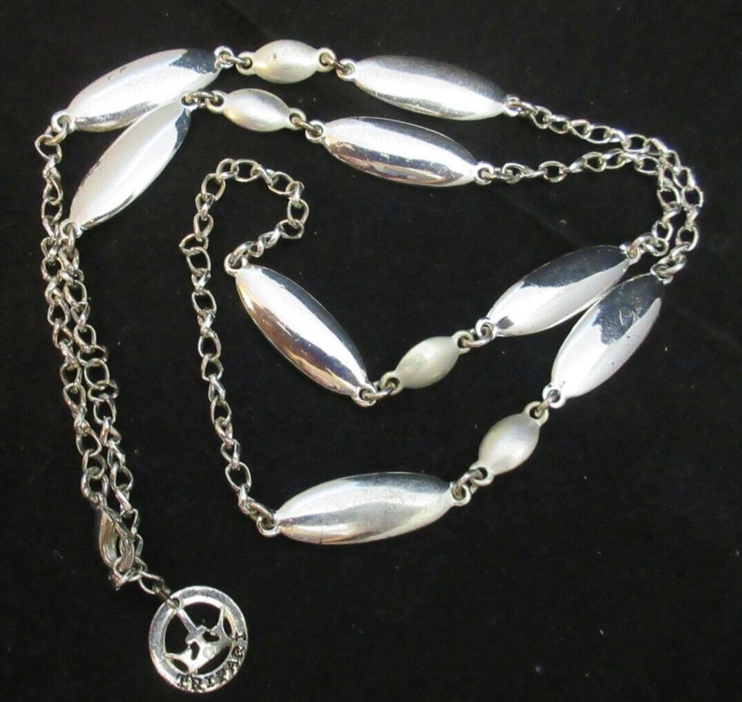 Trifari Signed More Modern Decorative Chain Necklace Silver Tone Ovals 26″ Long