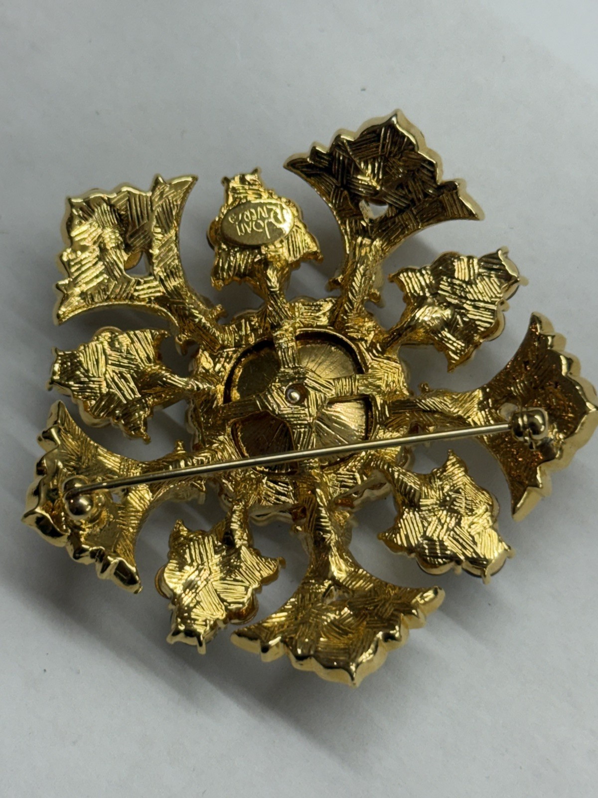 joan rivers statement brooch 1990s blue rhinestones