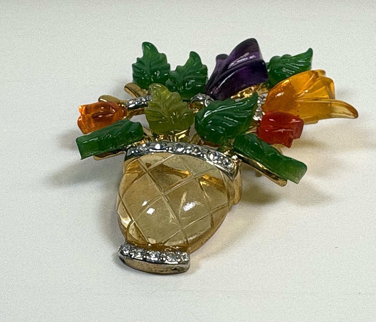 Vintage JC Joseph Cleary Lucite Flower Vase Basket Brooch 1960s MCm