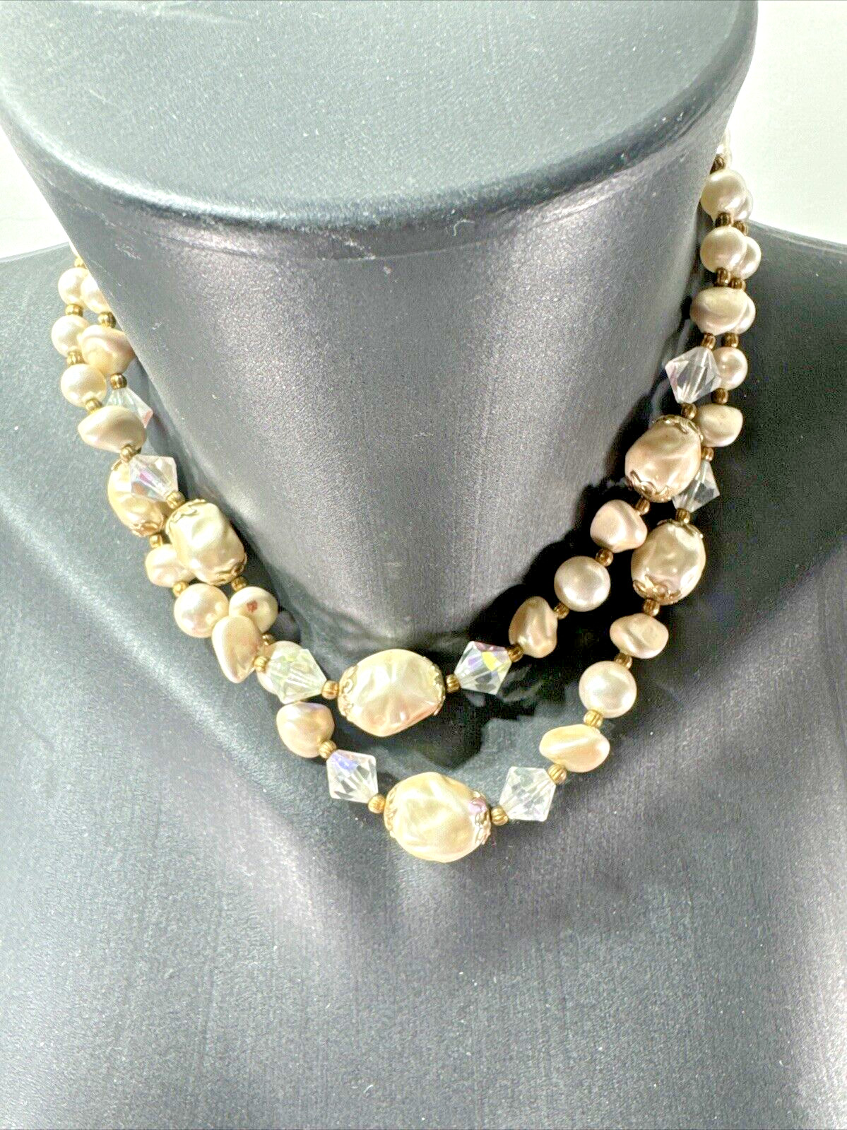 Vintage ESTATE 70S/80S/90S 6XBeaded Necklace SOME JAPAN SOME GLASS /LUCITE PINKS