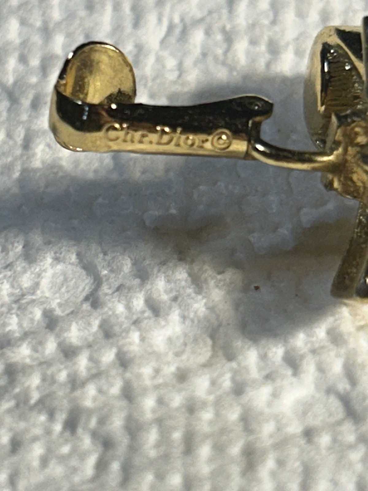 Vintage Dior vintage 1980 white pearl bow cross crystal Earrings