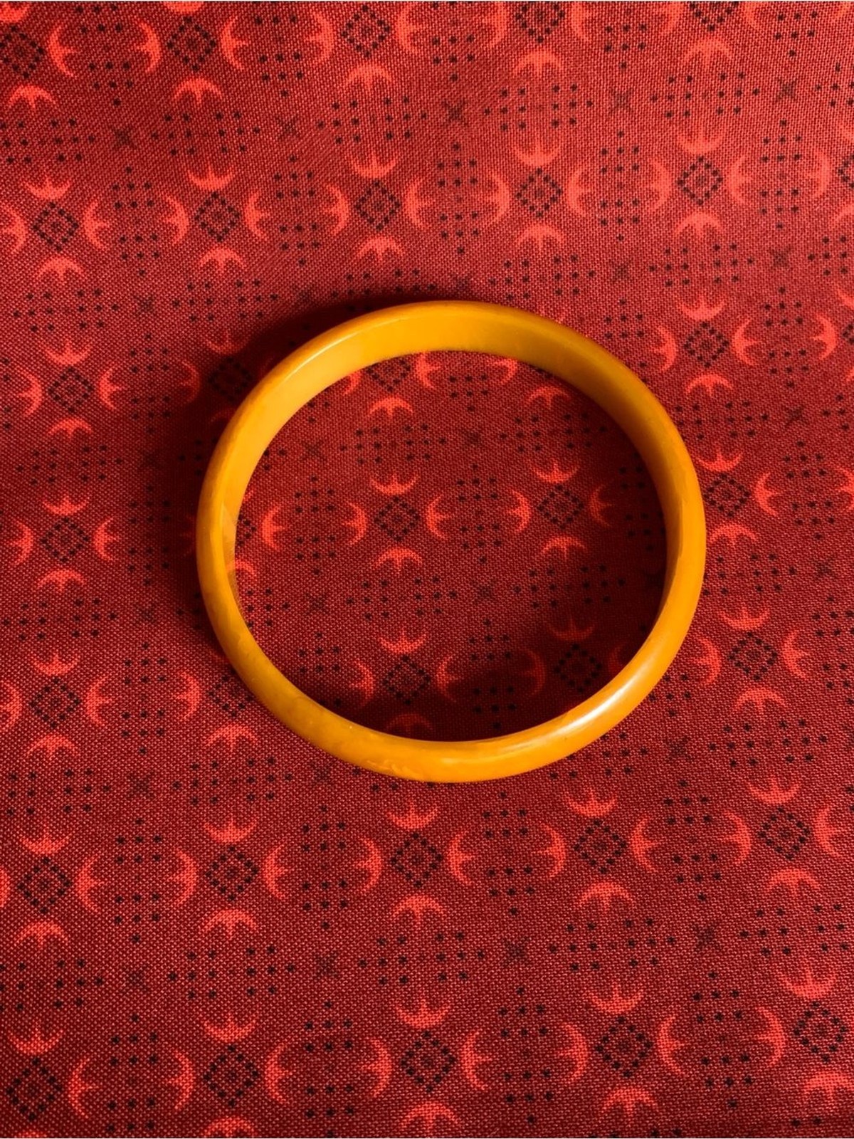 Butterscotch Bakelite Bangle 7 3/4”