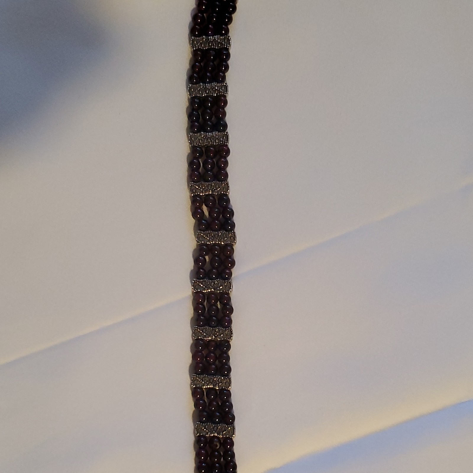 Vintage garnet beaded bracelet Silver Tone Metal 7.5” Marcasite