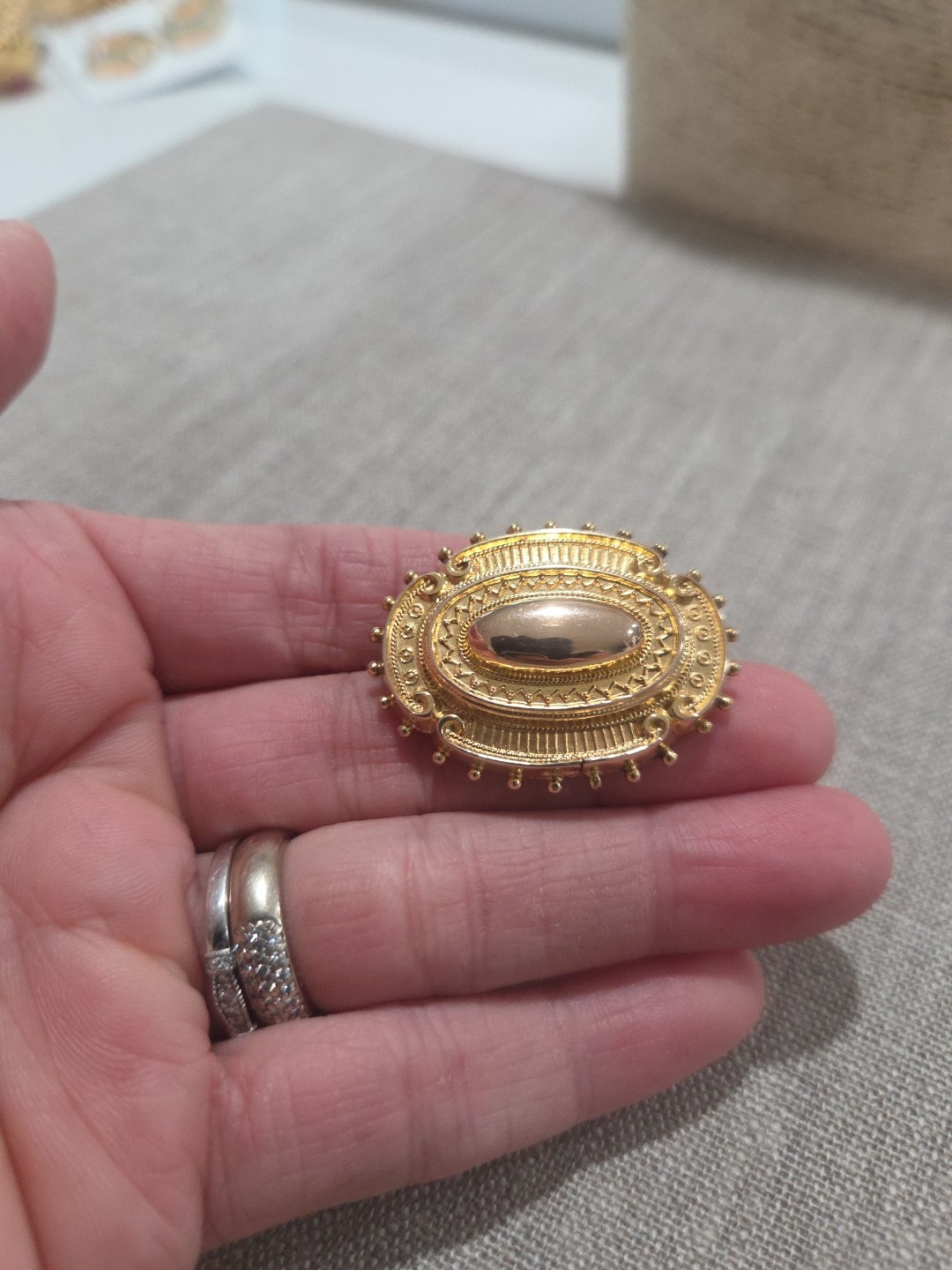 Antique Victorian Gold 375(9CT) United Kingdom Brooch 3.6gr