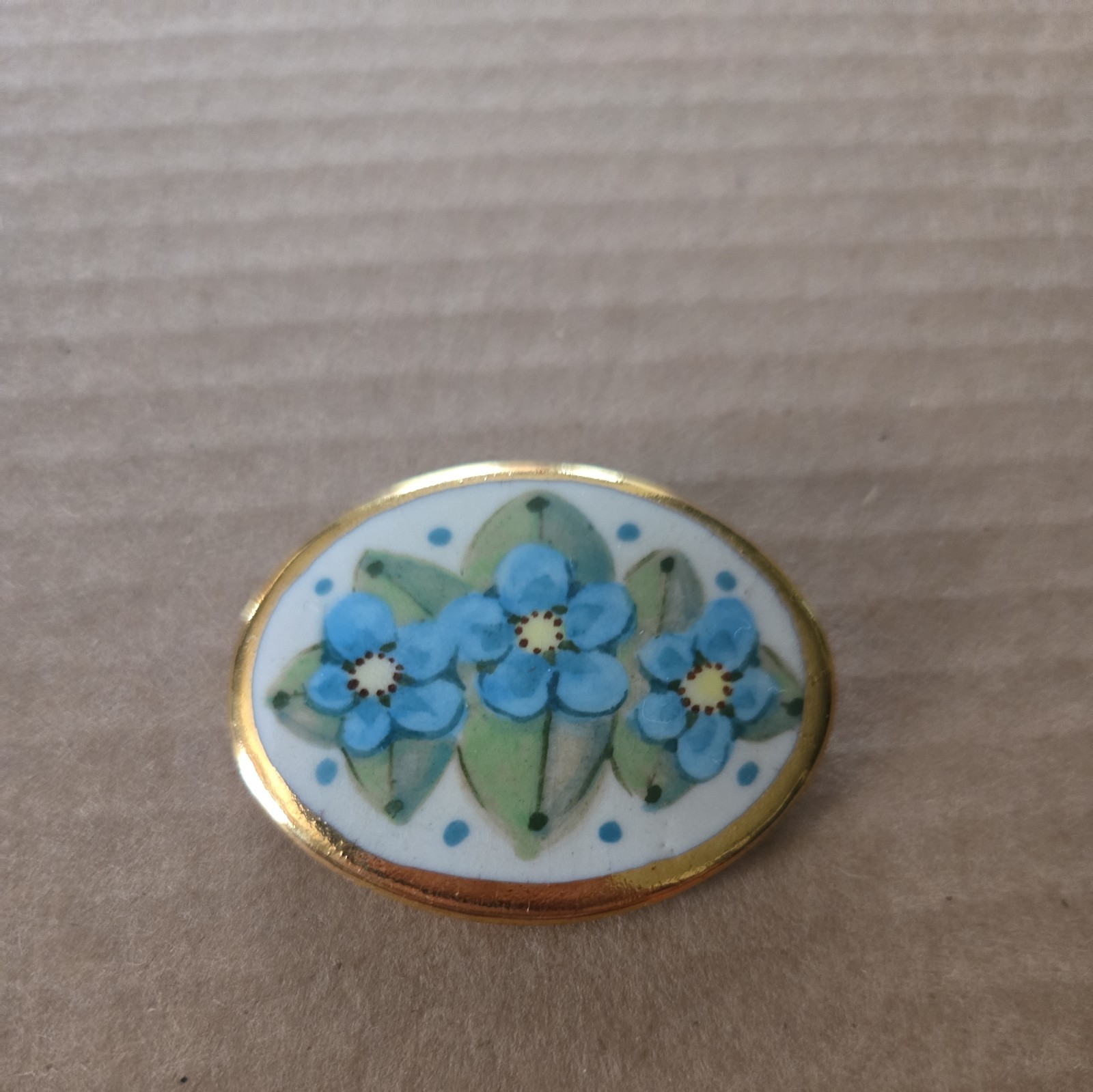 Artone Bone China England Blue Forget Me Nots Flower Floral Brooch Pin