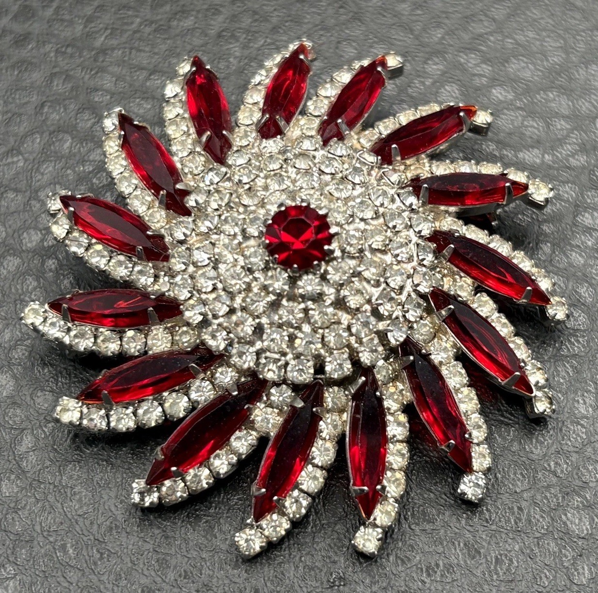 VTG Huge Attributed To Kramer Red Rhinestone Starburst Brooch Silver Tone Pin