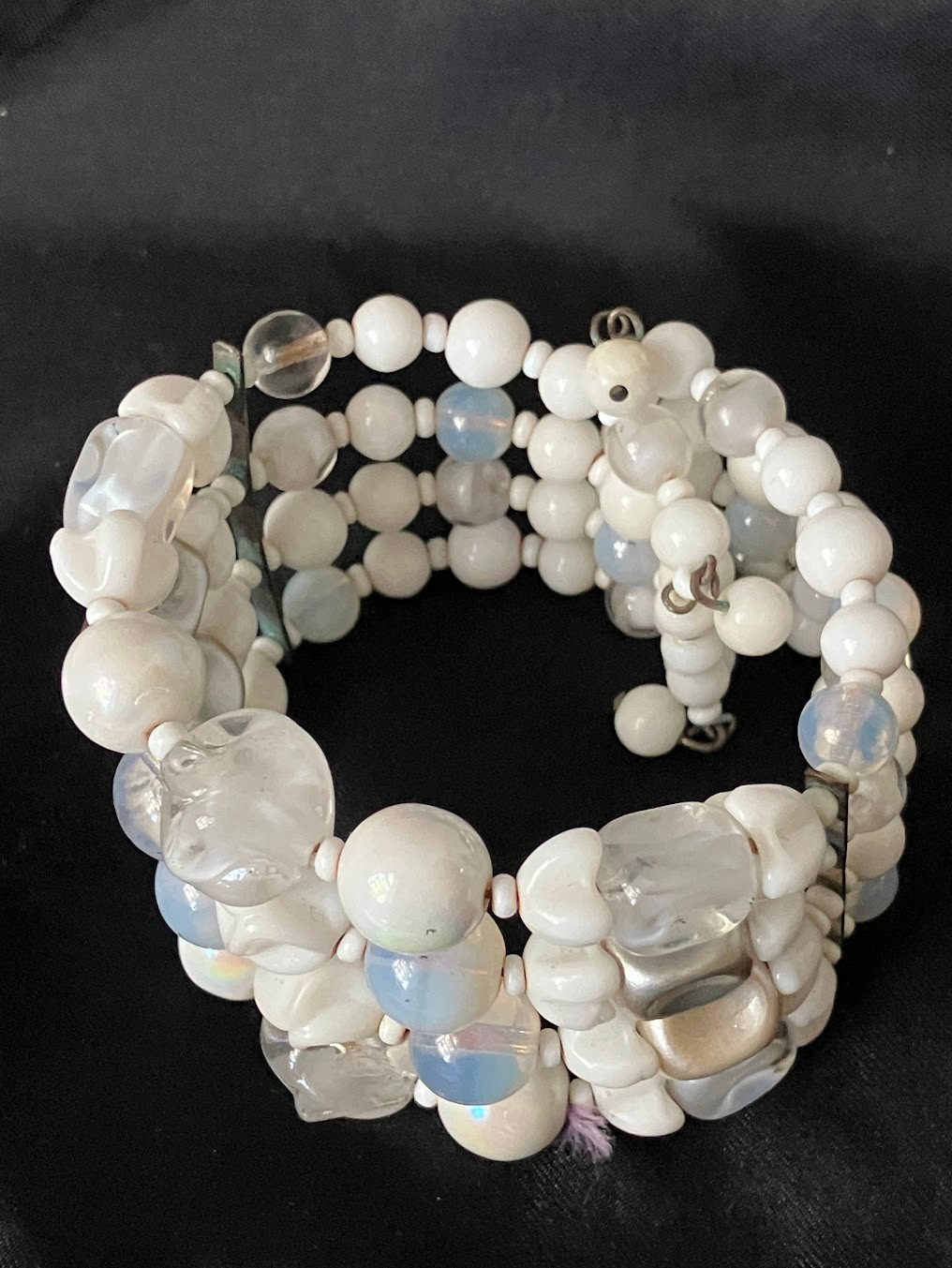 Vintage White Glass Beaded Necklace Bracelet Set Opalescent MCM Bridal