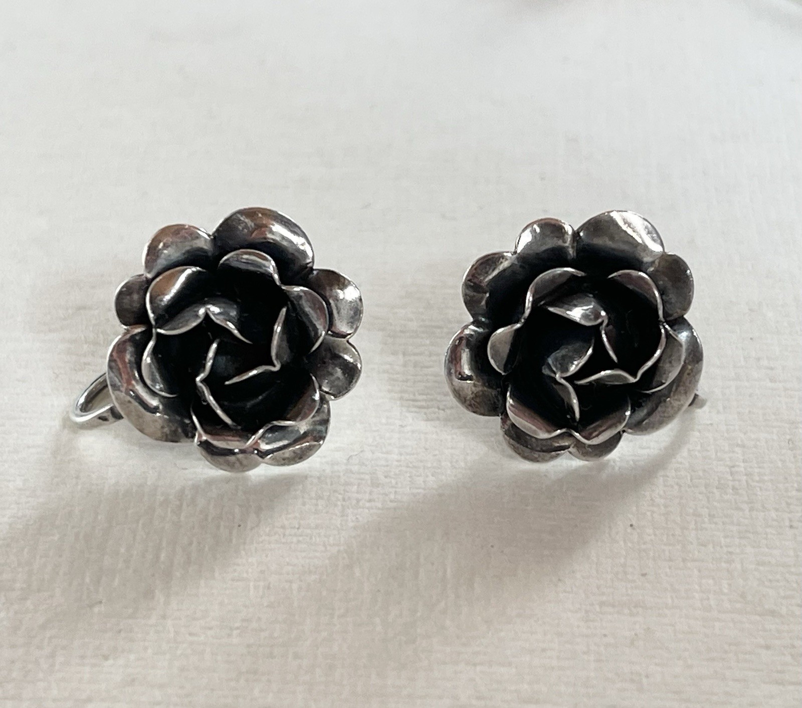 Vintage Oxidized Sterling Silver 3D Rose Flower Screw Back Stud Earrings