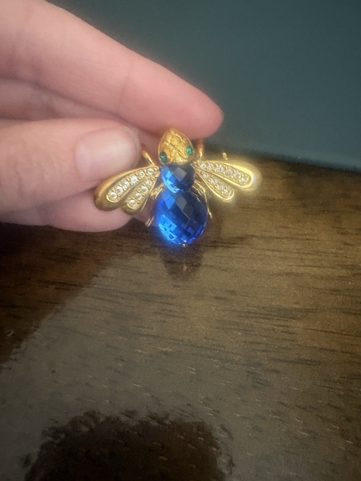Joan Rivers Classics Figural Bee Brooch Set- 10 Interchangeable Thoraxes