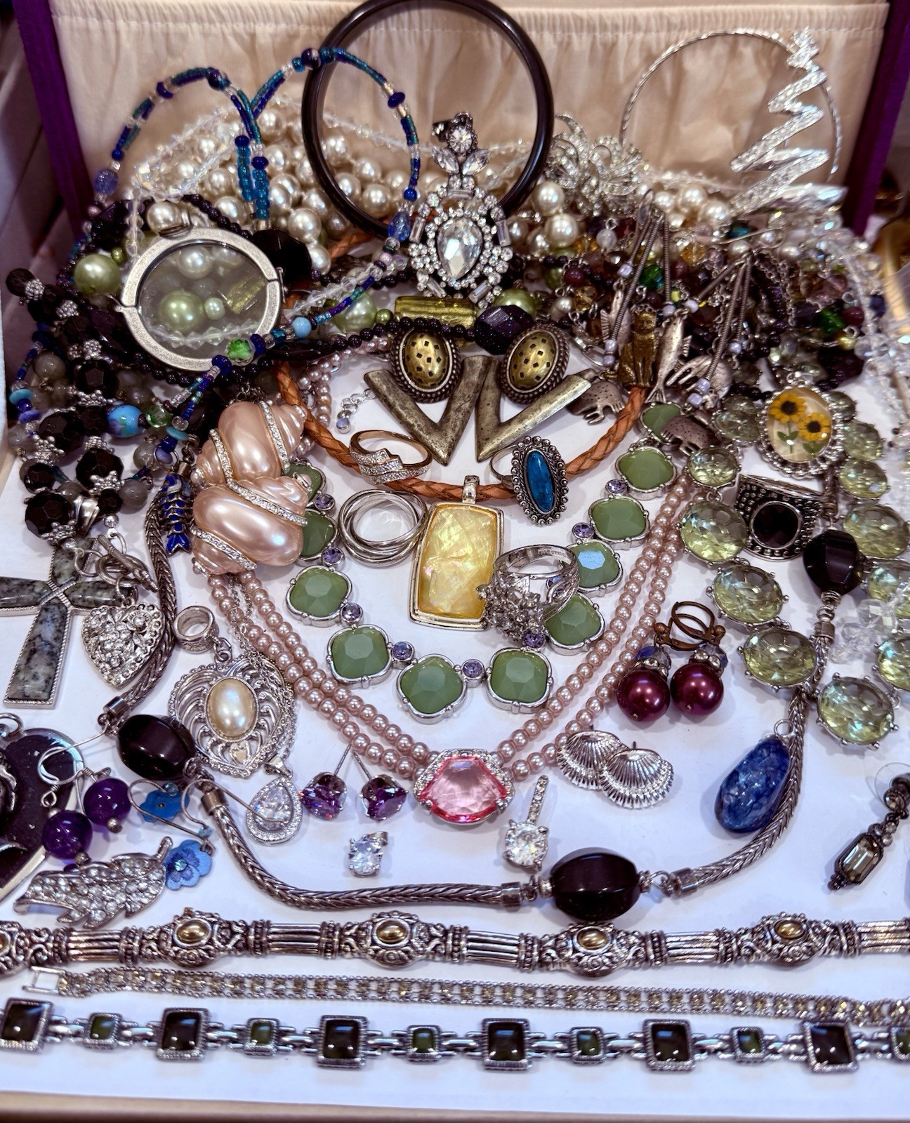 Vintage Estate Costume Jewelry Lot! AVON, MONET and more!