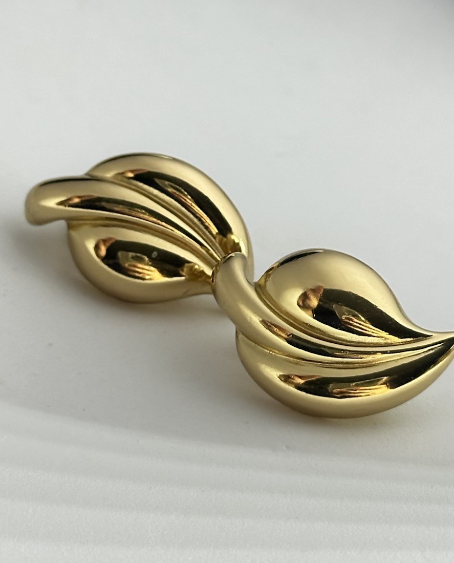 Vintage Christian Dior Leaf Earrings Clip On