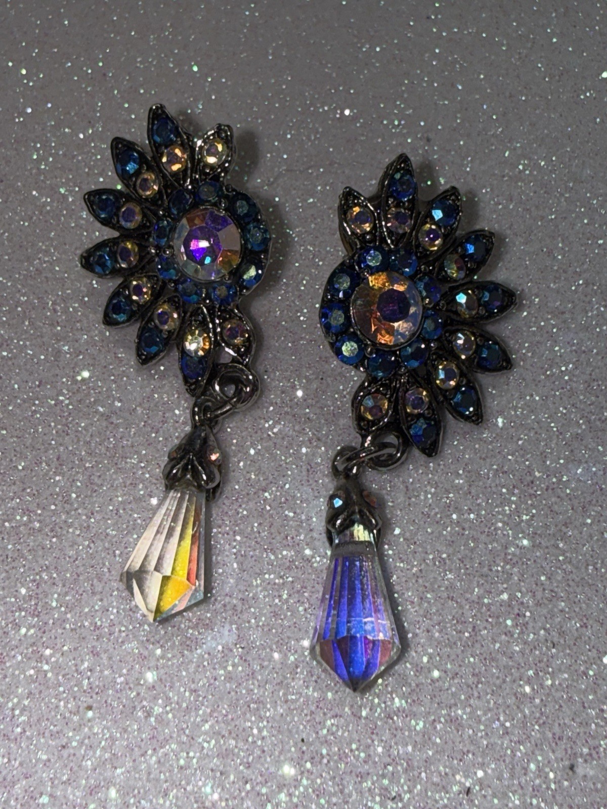 Vintage AB Rhinestone Dangle Drop Earrings Pierced Silver Tone
