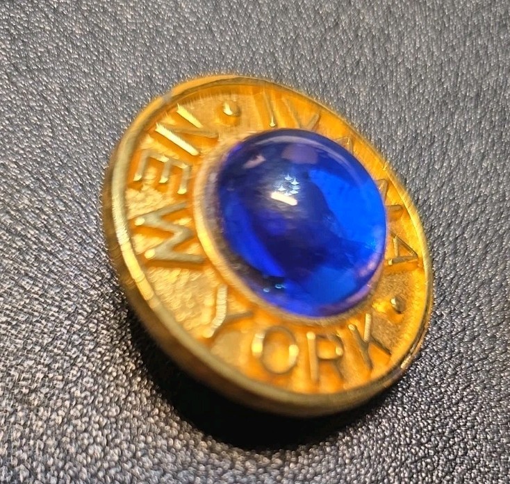 Vintage Ivana Trump New York Cabochon Clip Earrings Blue Statement Signed 90s