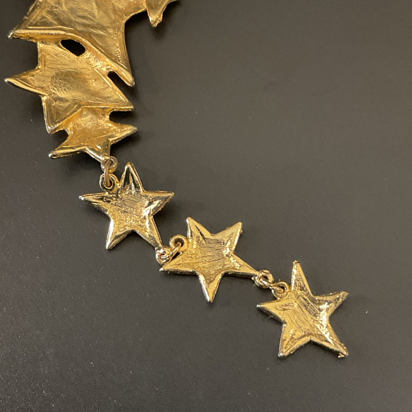 Vintage Designer Signed Ultra Craft Gold Tone Shooting Star Dangle Brooch Pin