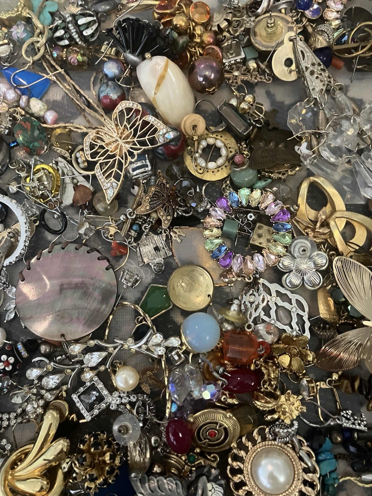Vintage Lot Single Earrings Pierced Wires Posts Craft 3.12 Lbs