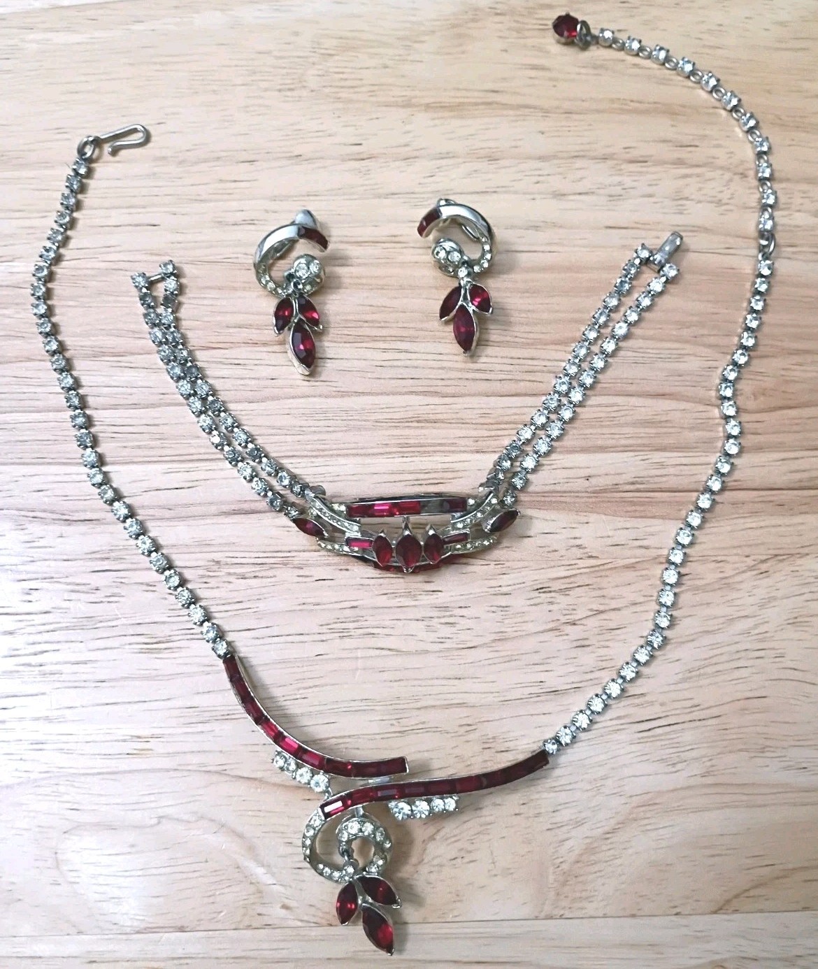 Vintage CORO Ruby Red & Clear Rhinestone Bracelet Necklace Earrings SET