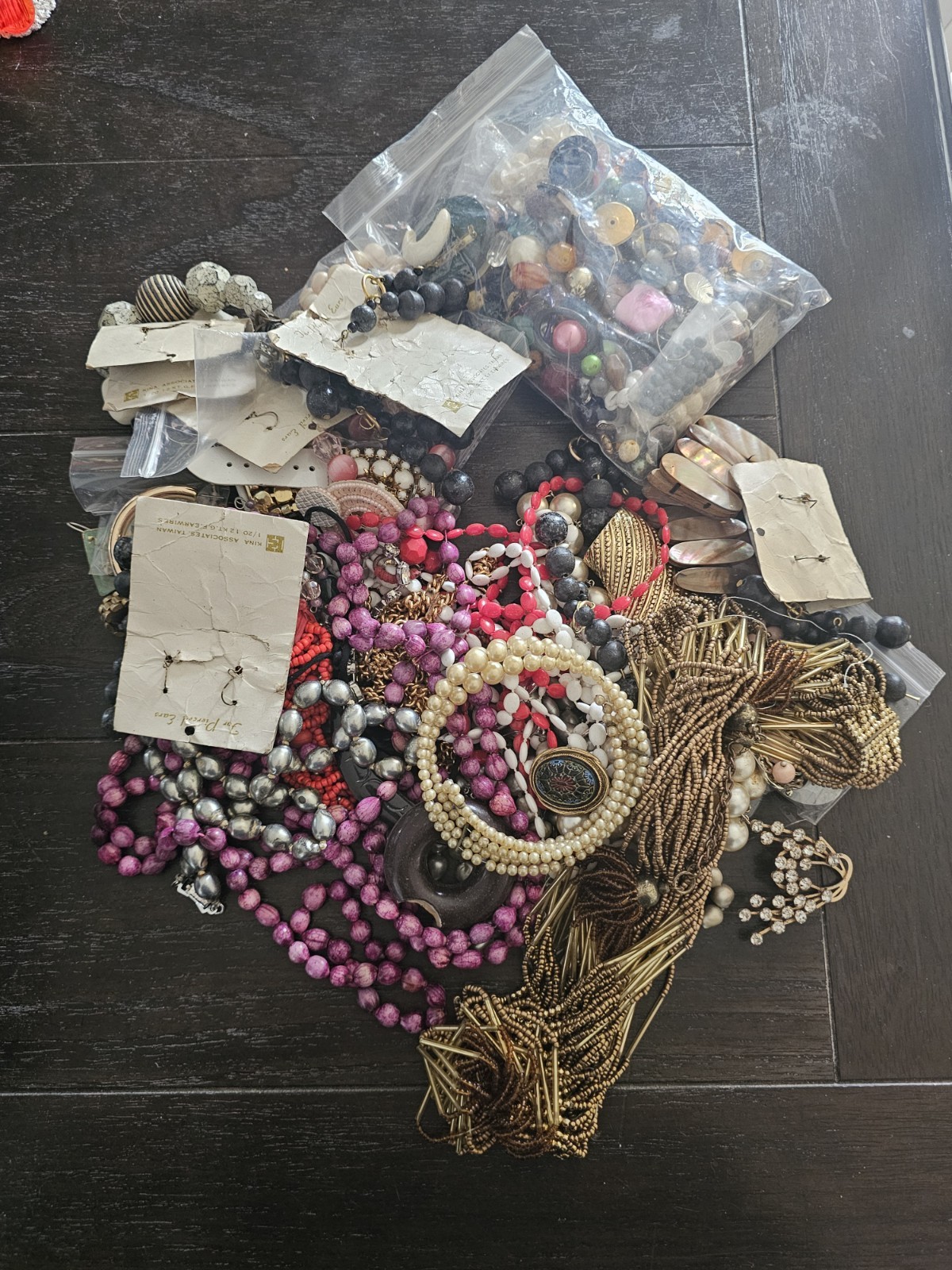 3LB 9OZ Lot of Unsearched Jewelry Repair Craft Wear Lot