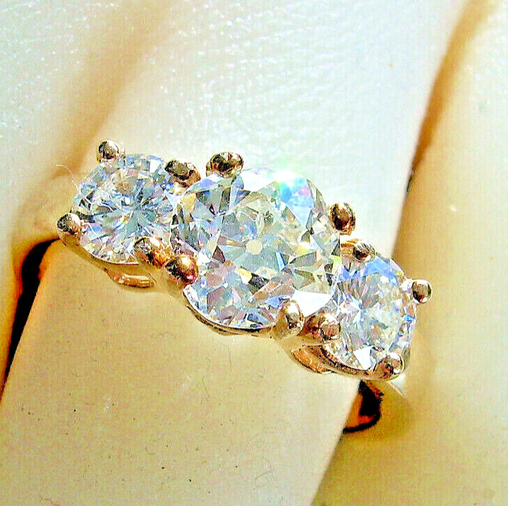 Original EARTH MINED DIAMOND Cushion cut Deco Engagement Ring 3 Stone 14K GOLD