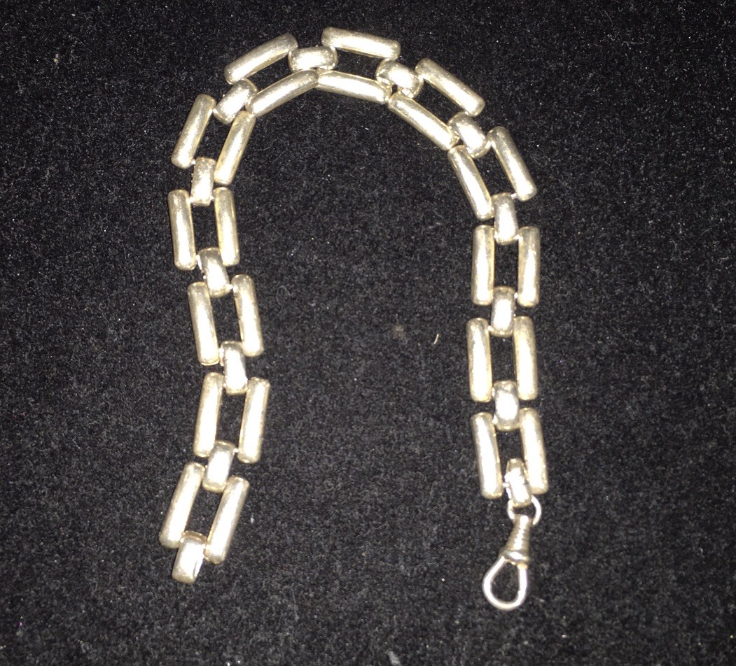 Vintage 835 Silver Chunky Link Bracelet 7.5′ 20 grams Signed