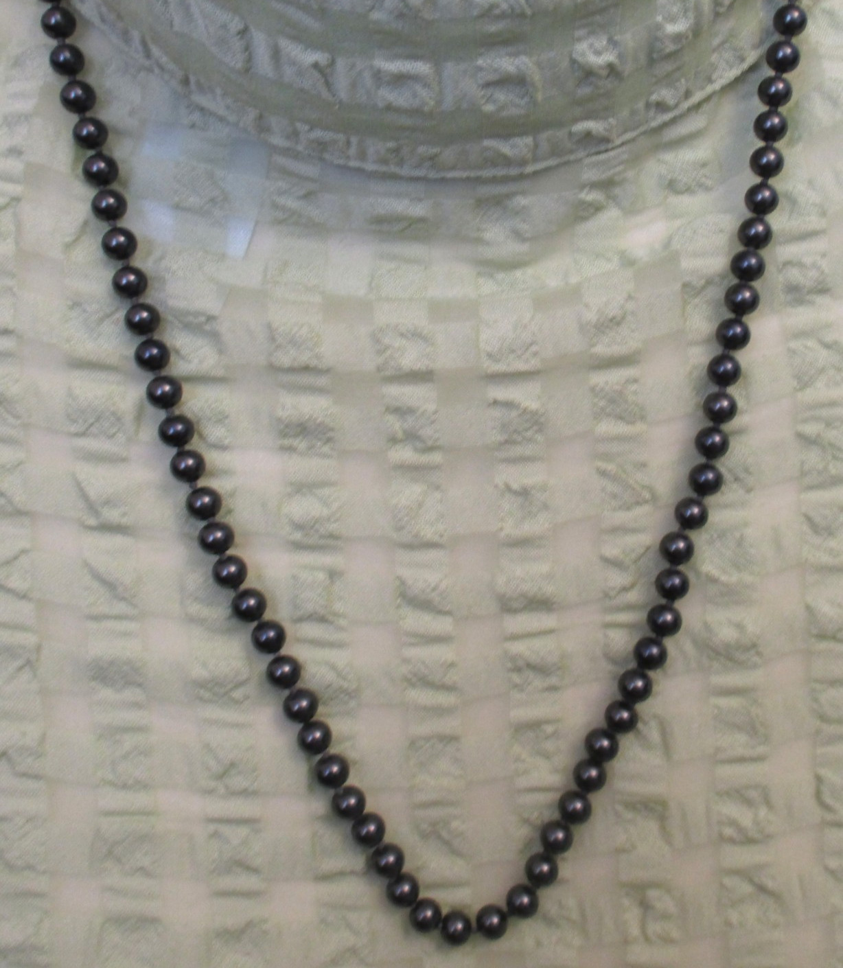 Vtg. Black Glass Pearl Bead Necklace & Pierced Earrings Very Good Condition