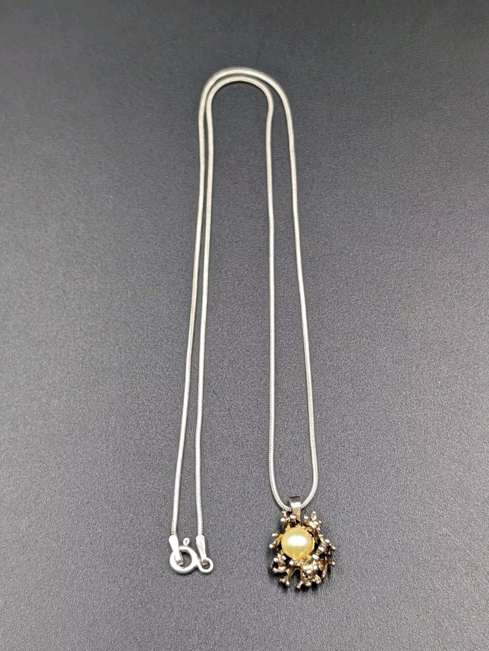Vtg Sterling Silver Pearl Brutalist Bird Nest Pendant 16″ Snake Chain Necklace