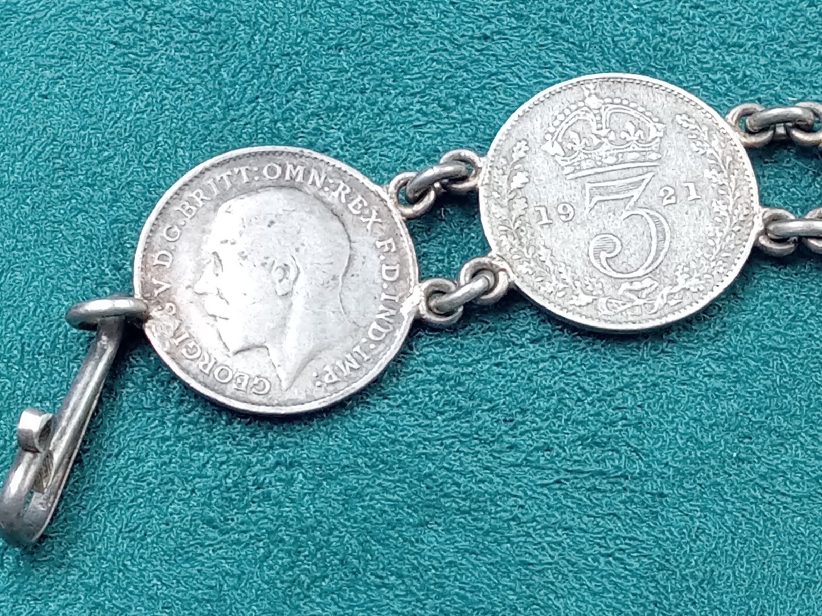 United Kingdom 3 Pence Silver Coin Link Bracelet: 7″ Long, King George