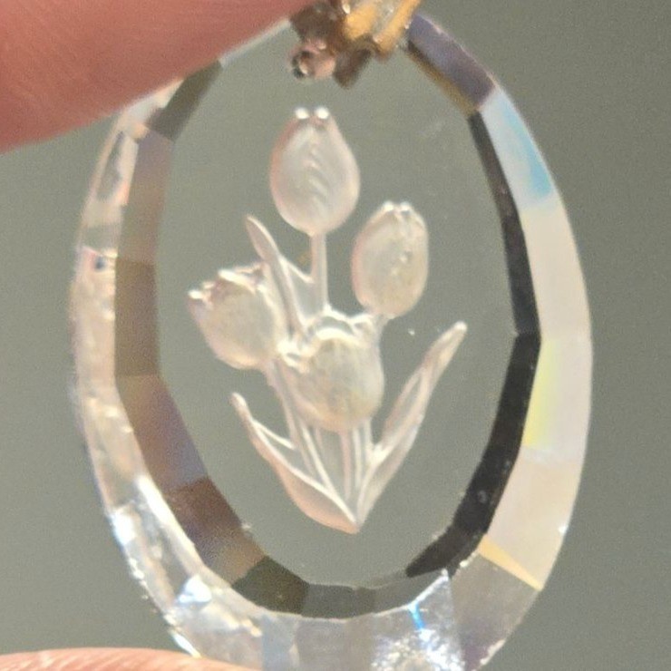 Vintage Intaglio Glass Tulip Pendant Faceted Crystal Floral Necklace Charm gift