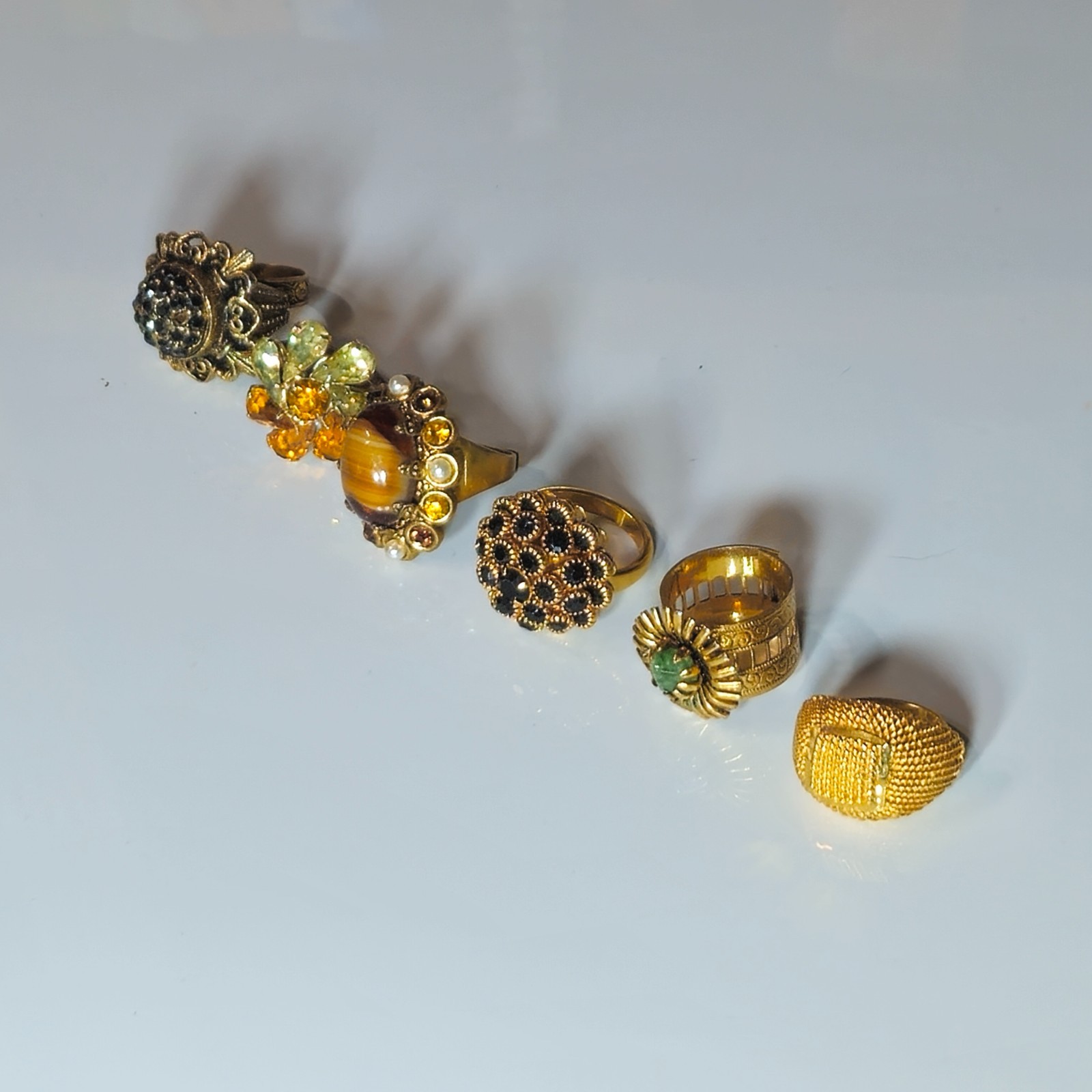 Vintage 6 Pc Assorted Judy lee &Unsigned Ring Lot Jewelry Mixed Styles and Sizes