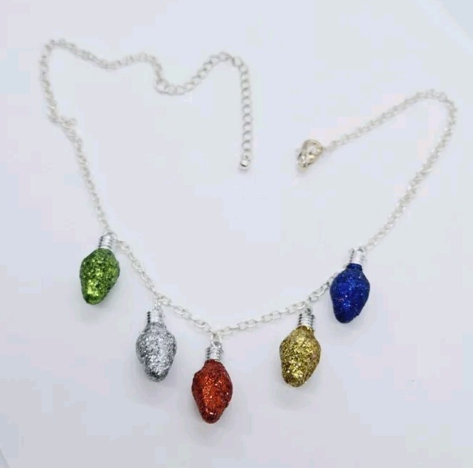 Christmas Necklace String of Light Bulbs Glitter Bulbs Silver tone Vintage 21 in