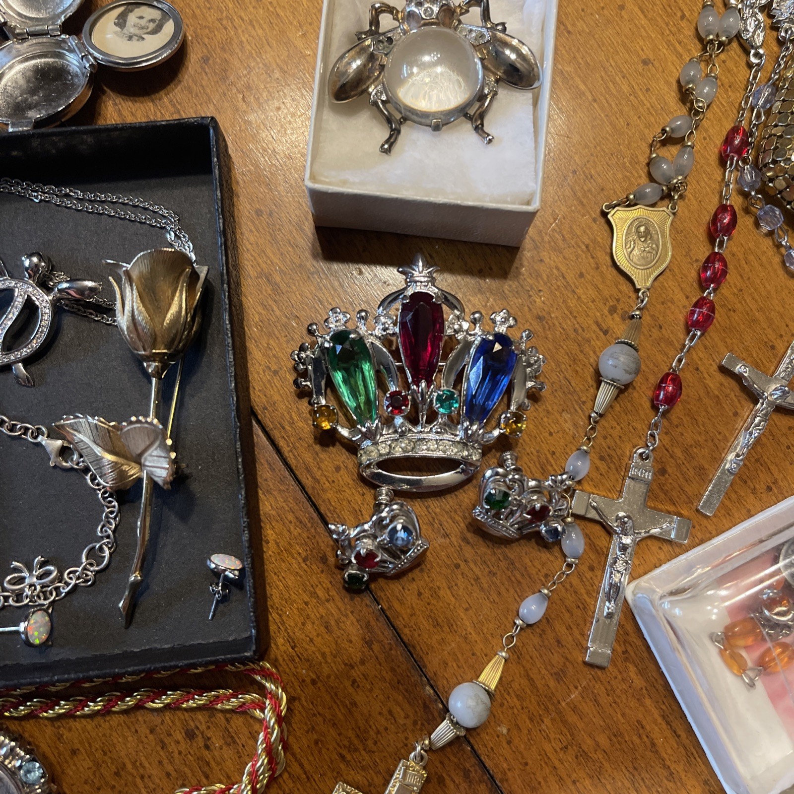 Huge Estate Vintage to Modern Jewelry Signed/unsigned Costume Mixed Lot