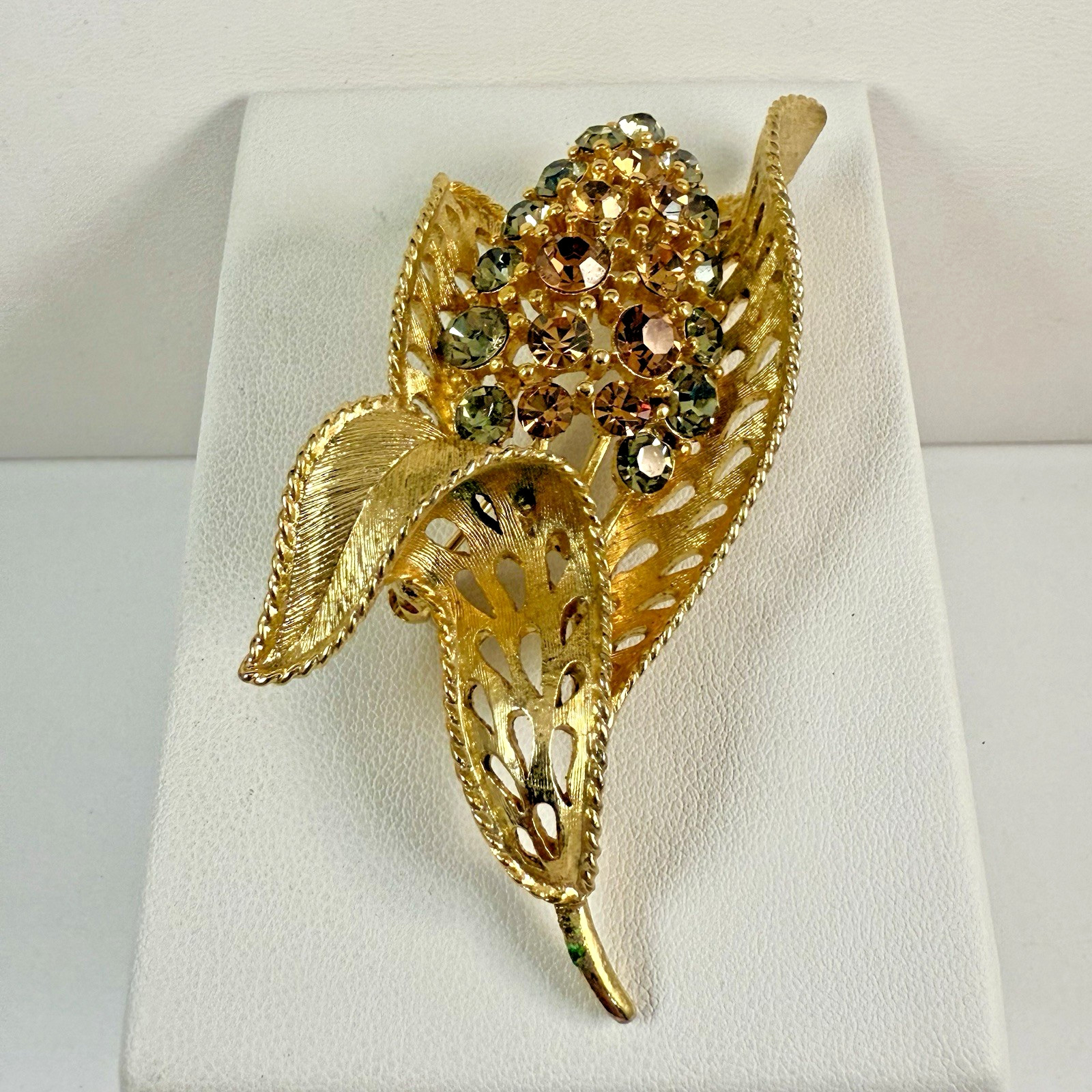 Vintage Sparkly Light Golden Brown & Smoky Gray Rhinestone Gold Tone Brooch