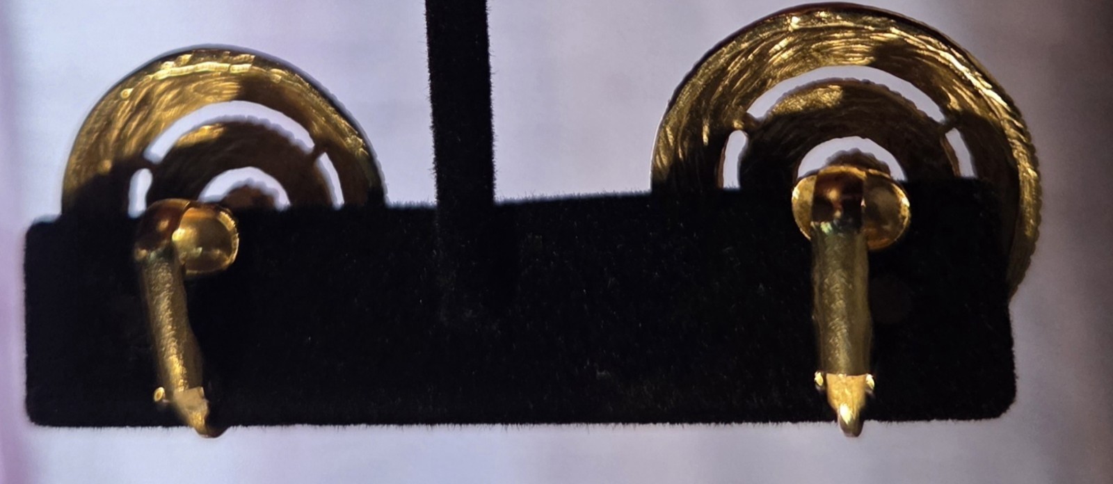 VINTAGE Gold Plated Round Shape Pair Earrings