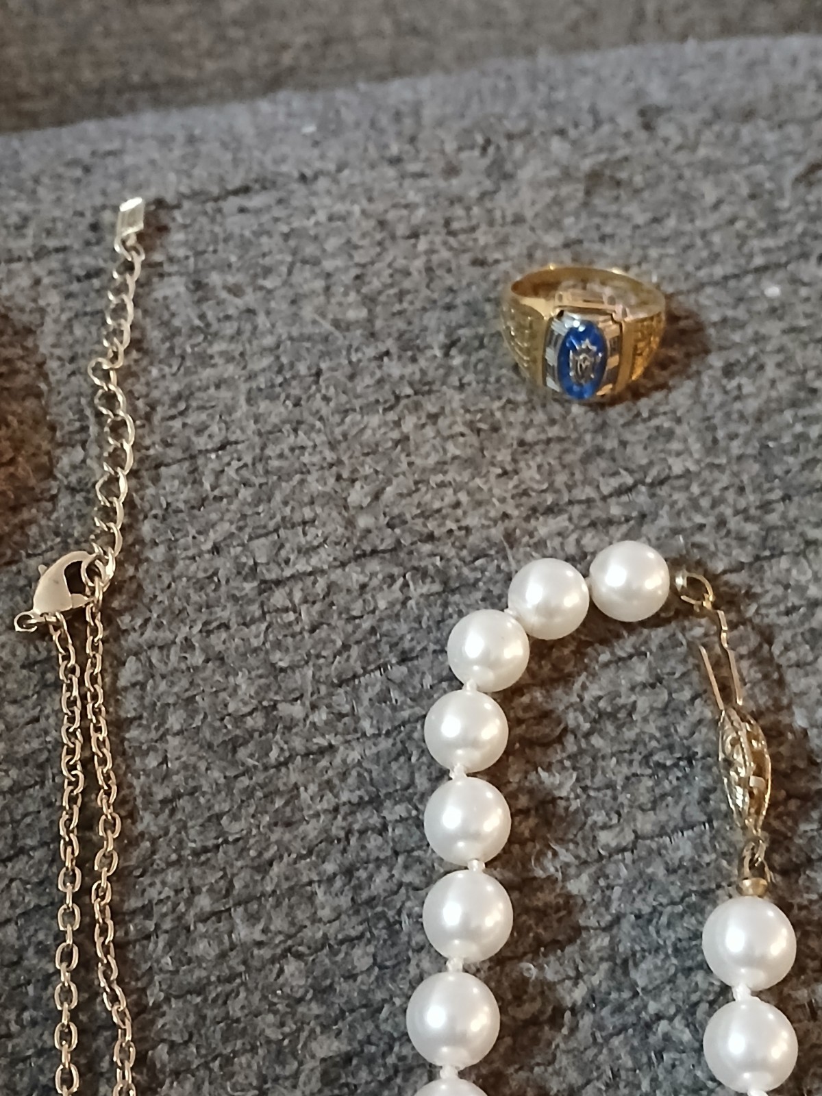 Lot of vintage jewelry, 10 k wg, 925, Victorian gold fill, 8 various pieces