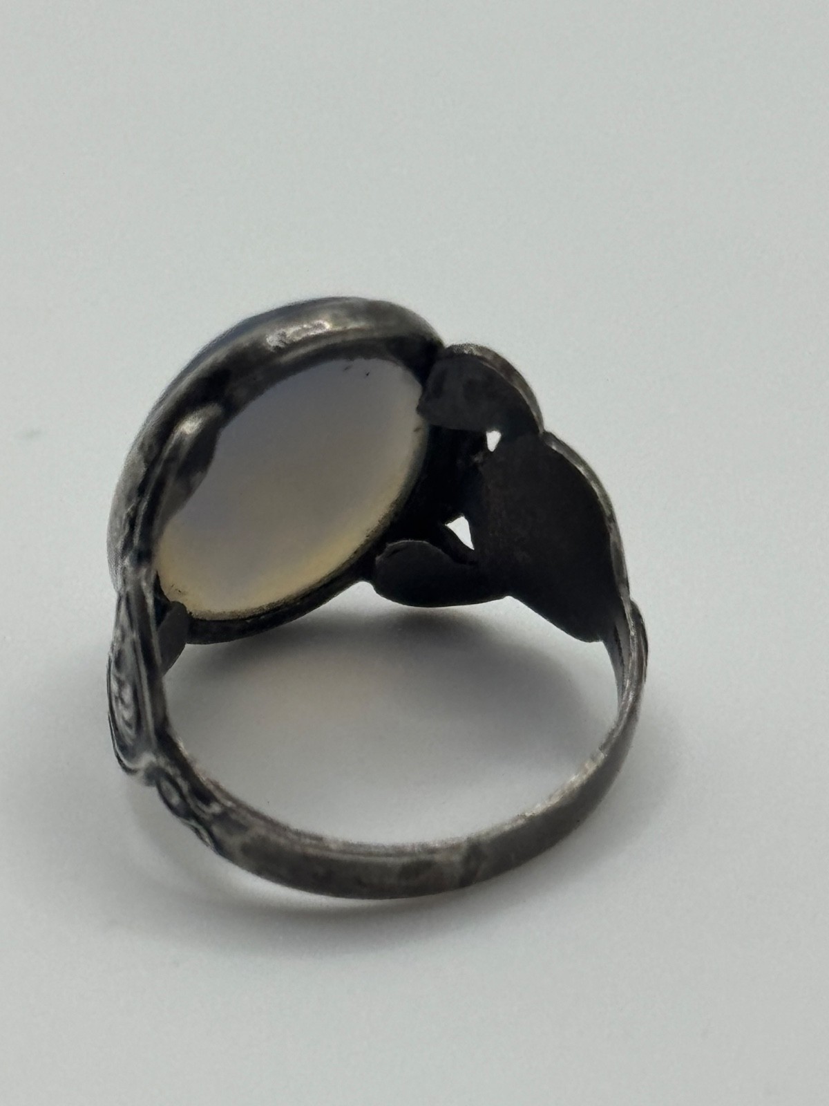 Vintage Art Deco Egyptian Revival Sterling Silver Chalcedony Ring Size 5.5