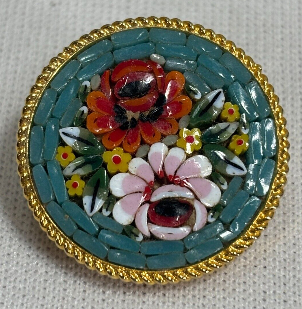 Vintage ITALIAN Style MOSAIC Gold TONE FLORAL PIN BROOCH – 1 inch diameter