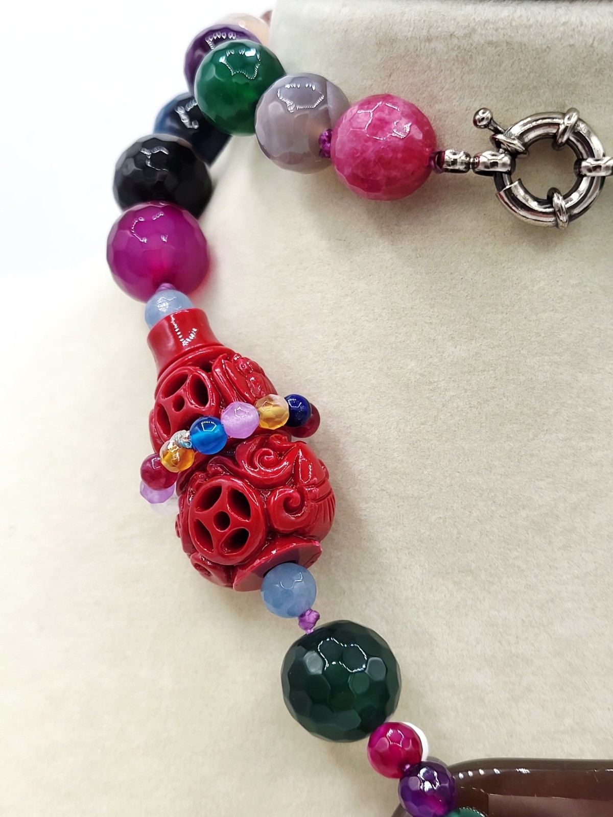 HUGE Asian Inspired Semi-Precious Stone Necklace 22″