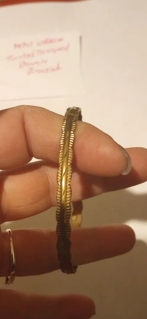 Unknown metal untested unique designed bangle bracelet