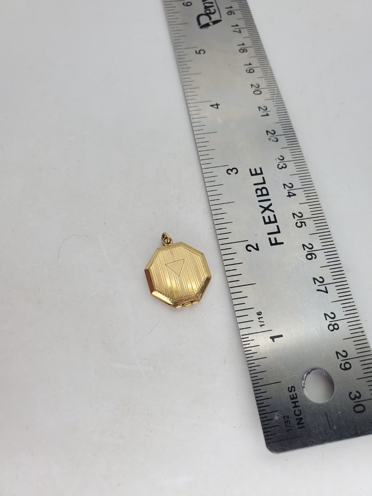 Vintage Art Deco Octagon Locket Gold Tone .75″ Triangle Etched
