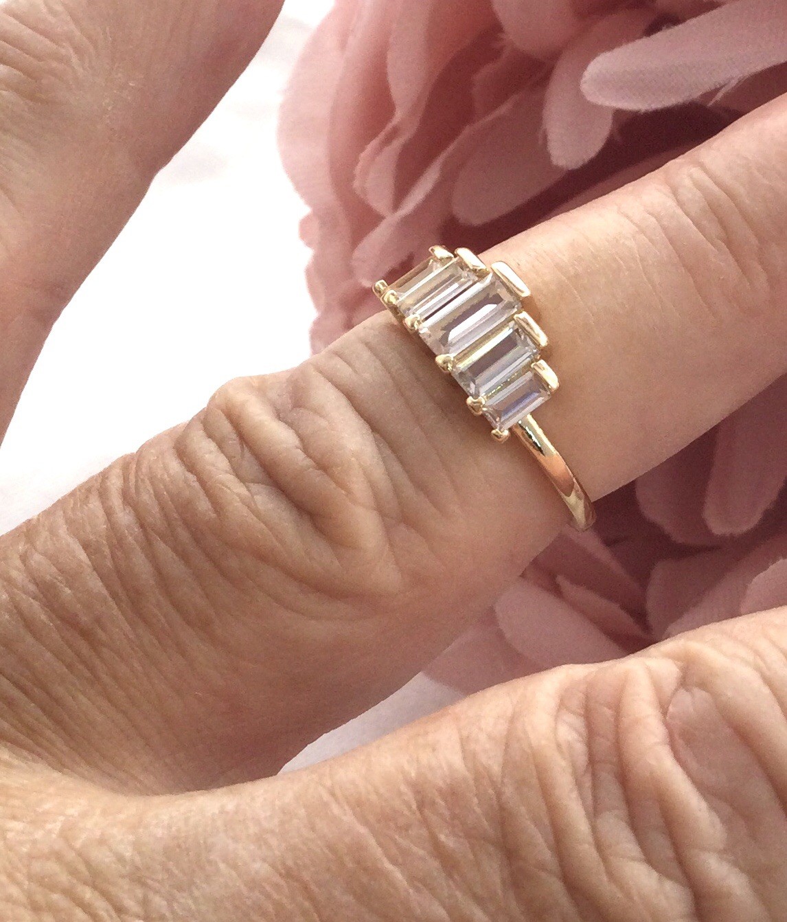 Vintage Jewellery Yellow Gold Ring White Sapphires Antique Deco Jewelry small