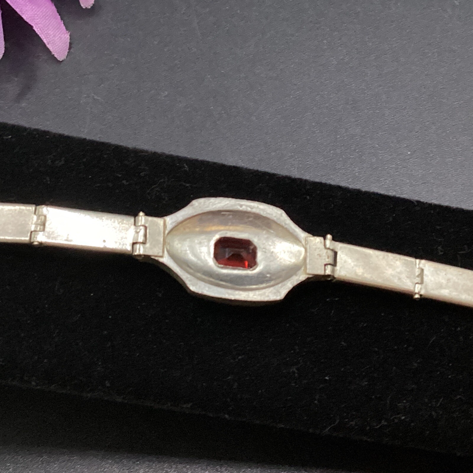 Art Deco 1920s silvertone metal bracelet with faceted red and white crystals 7”