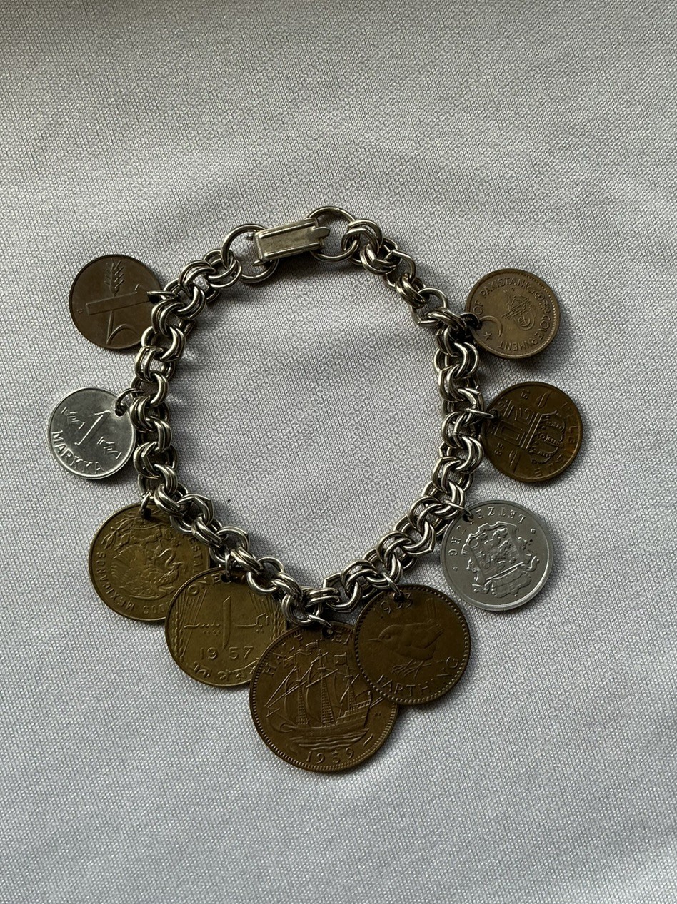 Vintage 1950s World Coin Charm Bracelet – Double Curb Link – Peery Estate