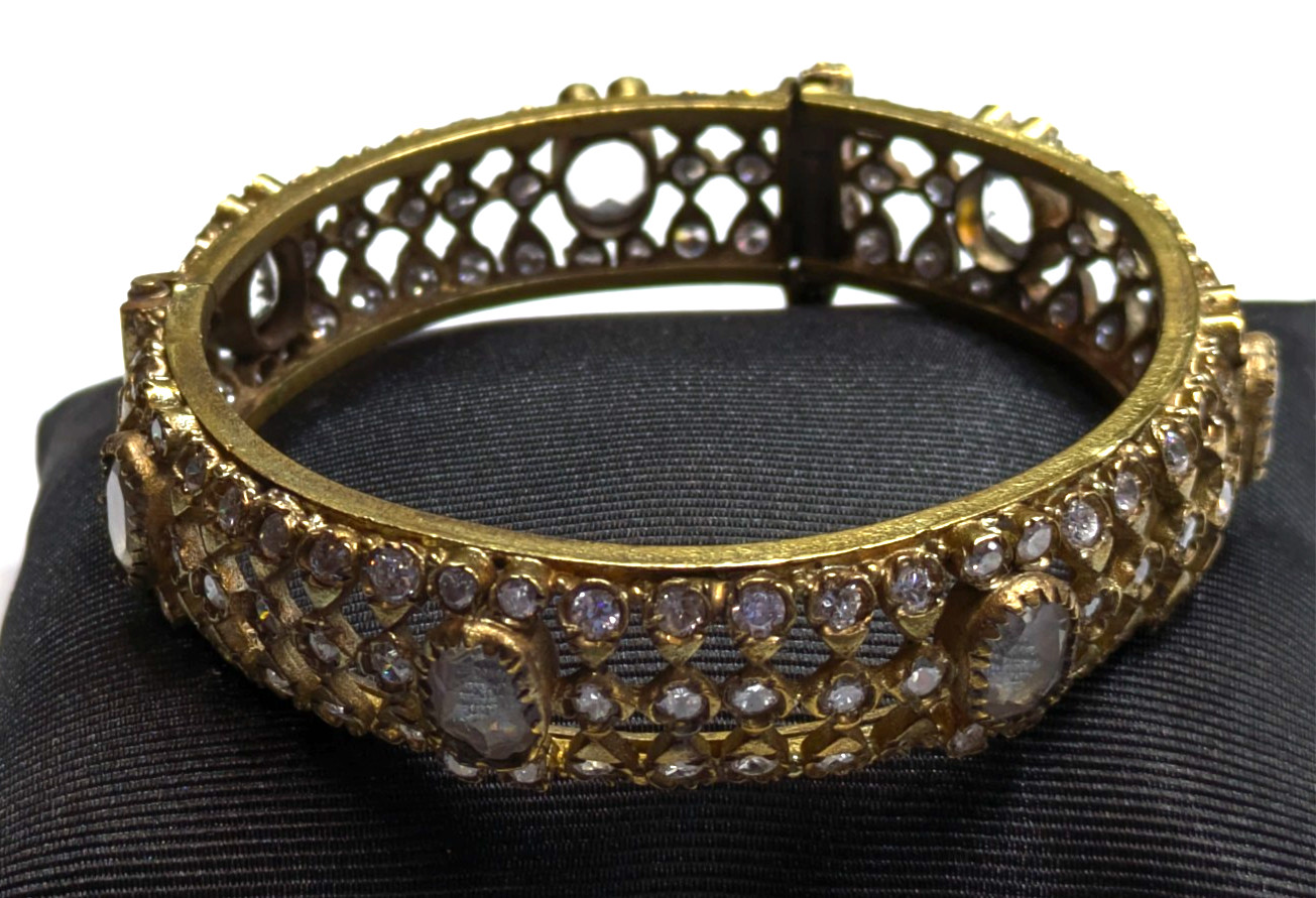 Kundan Style Indian Hinged Polki Bangle Bracelet Clear Glass Stones 1/2″ Wide