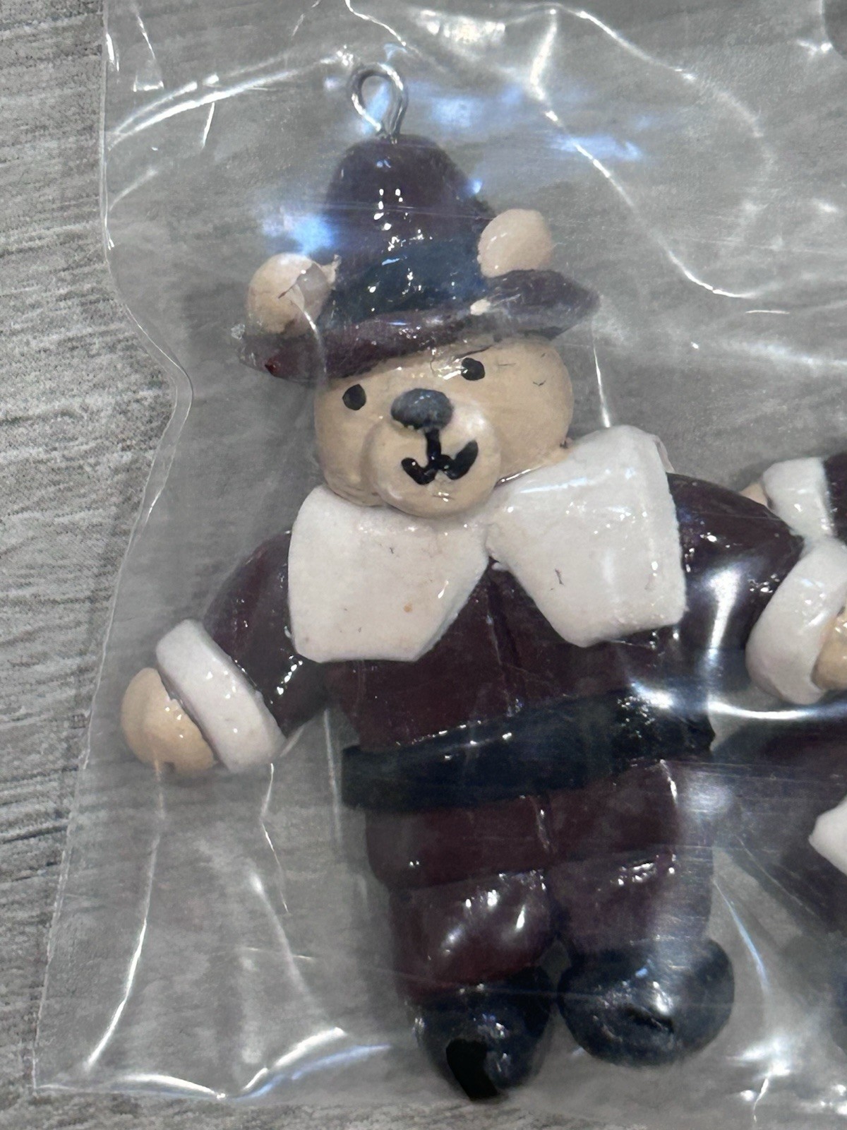 Vintage Pilgrim Bear Thanksgiving Earrings Clay Figurine Dangle Holiday Defect