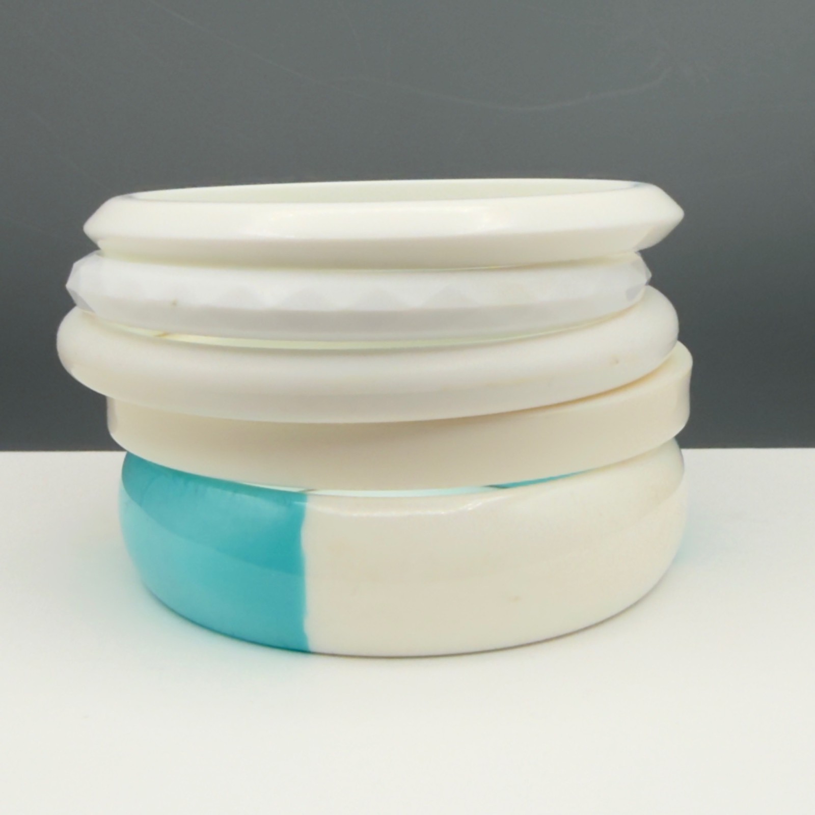 Retro White Blue Lucite Bangle Bracelets Stackable Spring Set Of 5 Mixed