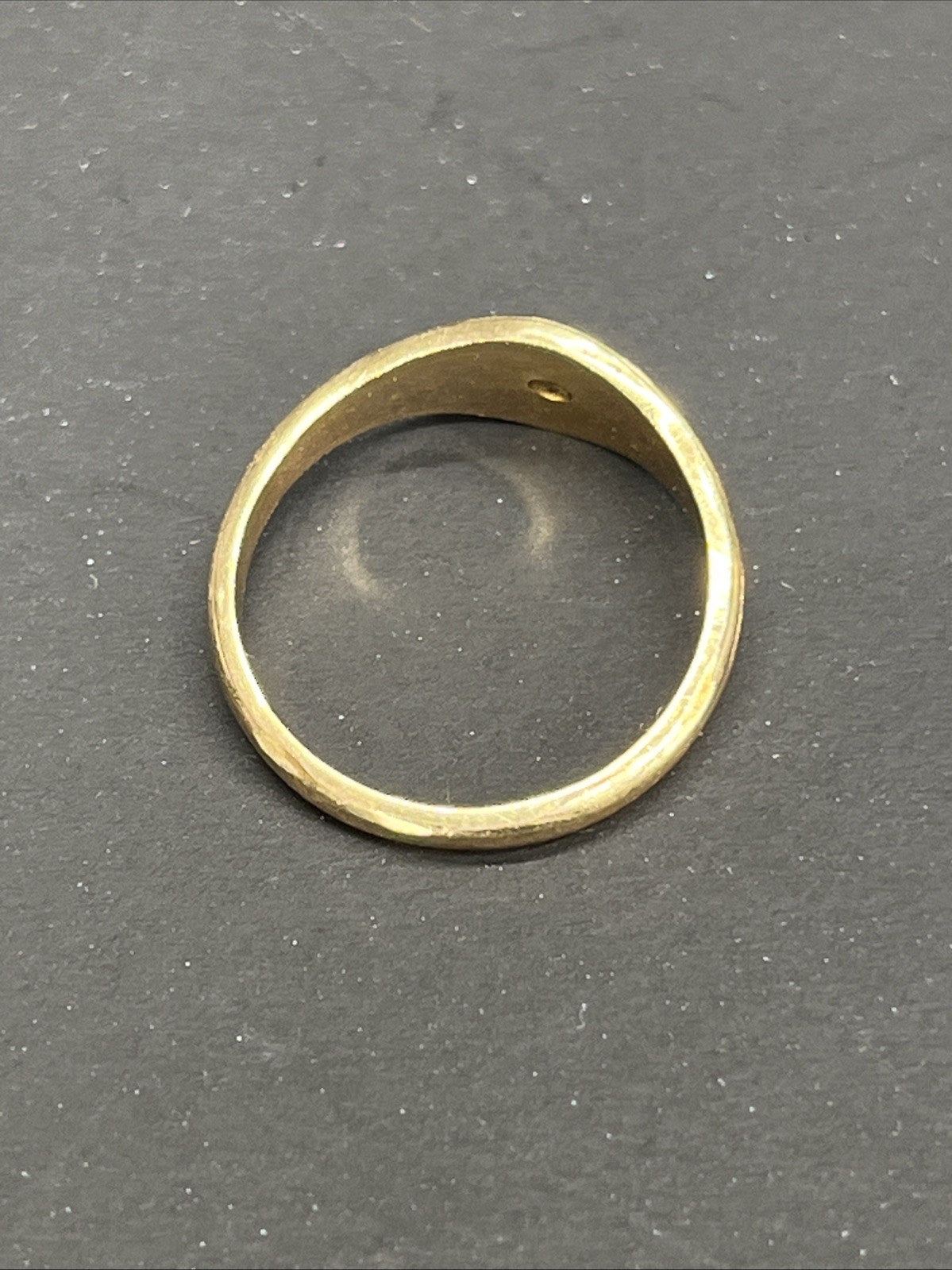 Vintage 10K Yellow Gold Petite Signet Ring Diamond Center 1.19 Grams Size 2