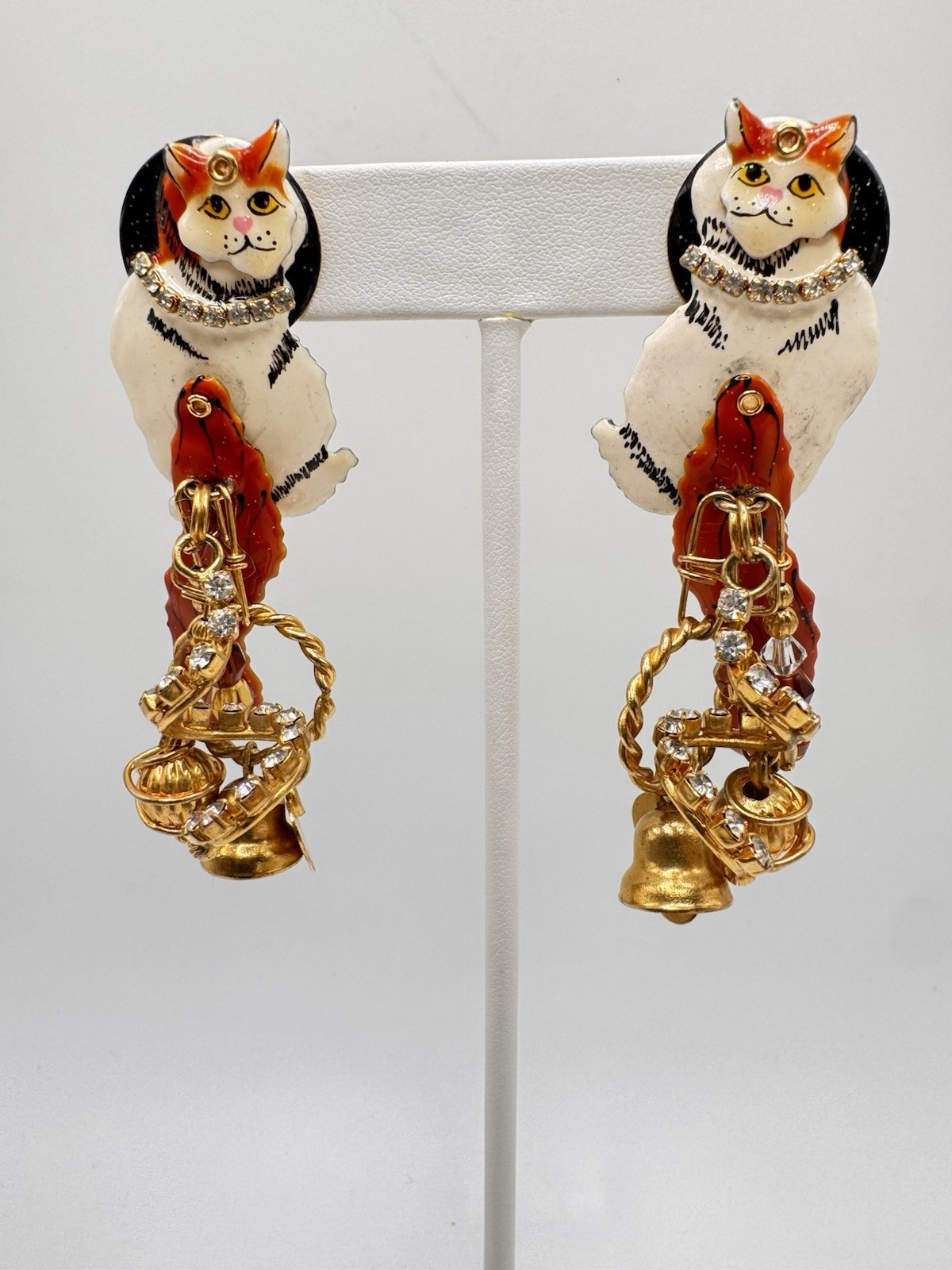Vintage Lunch At The Ritz Cat Earrings Signed Moveable Rhinestone Bells Hearts