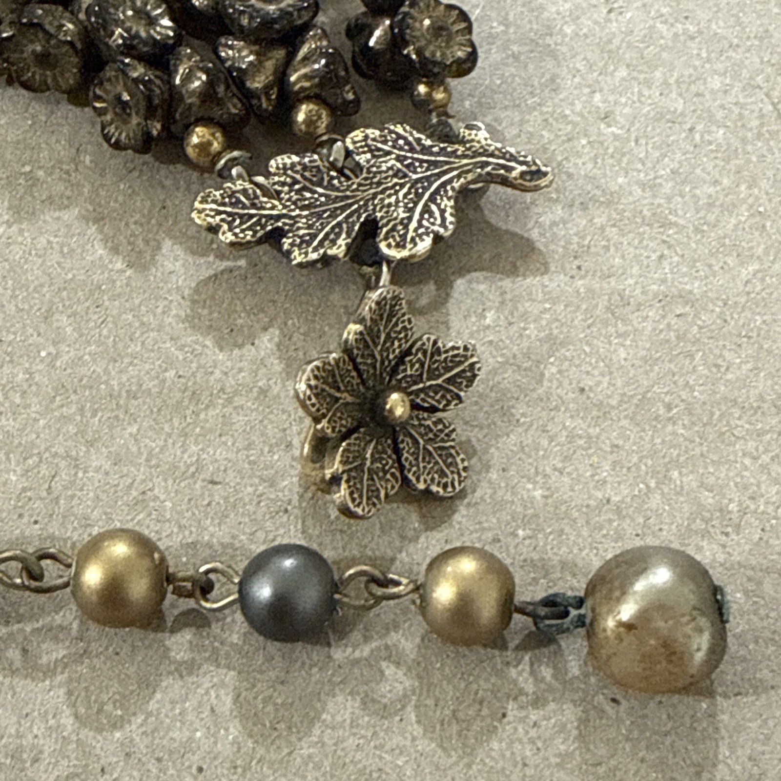 VTG Vendome 3 Strand Necklace & Bracelet Set Art Glass, Pearls, & Flower