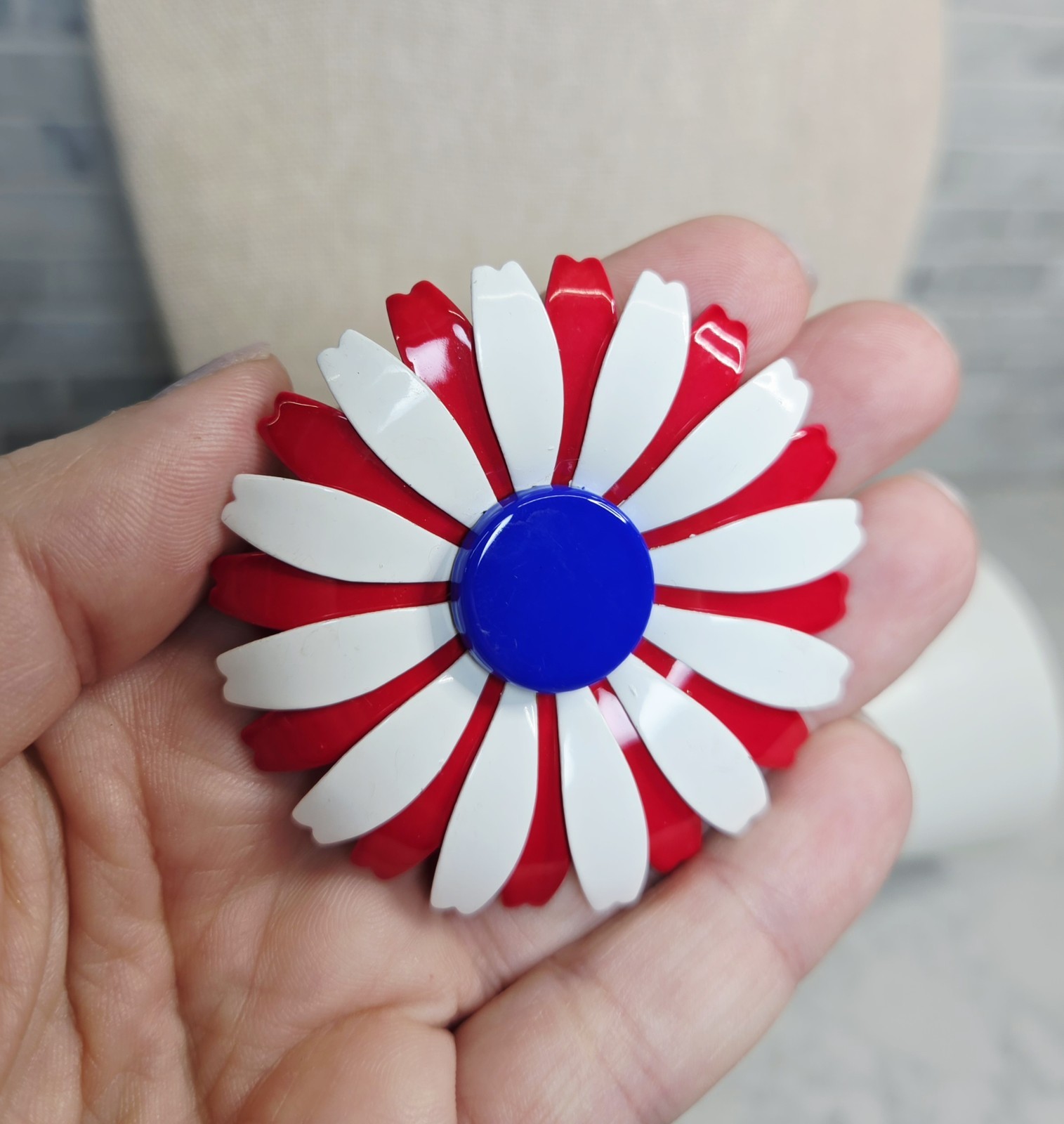 Vintage Red White & Blue Patriotic Jewelry Set Brooch Necklace & Bracelet