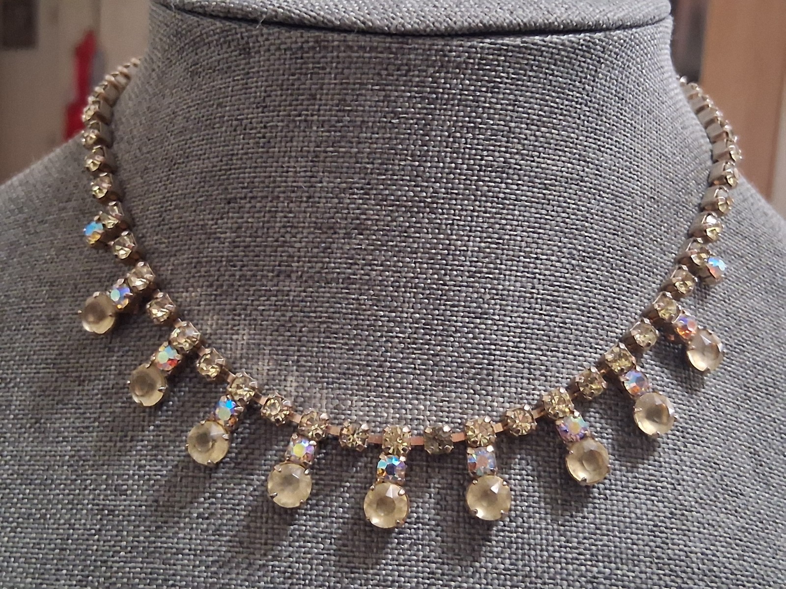 Frosted yellow jonquil crystal, faceted yellow rhinestone necklace w/aurora AB