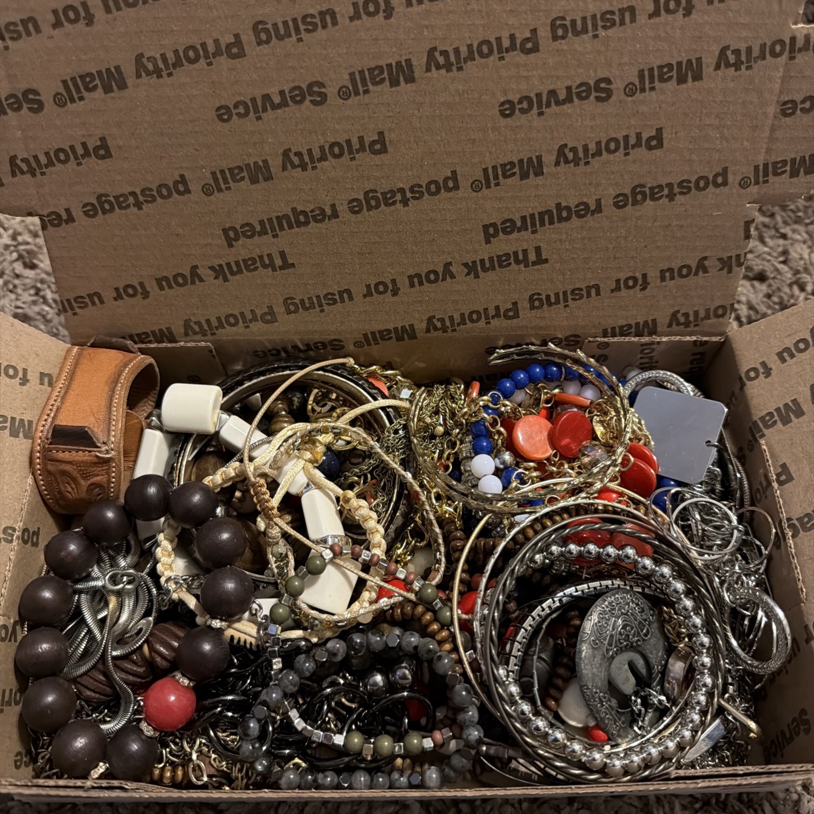 Vintage to Now Jewelry Lot All Wearable Necklaces & Bracelets No Broken. Box BN6